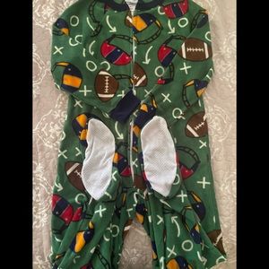 Boys Footed Sleeper Pajamas Size 6